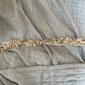 Pearl necklace with diamond clasp